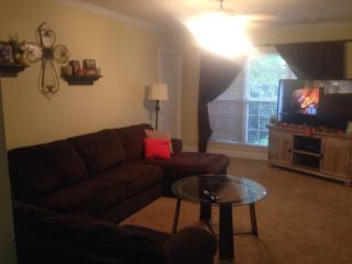 142 Ridgeview Dr, Millbrook, AL 36054-1730