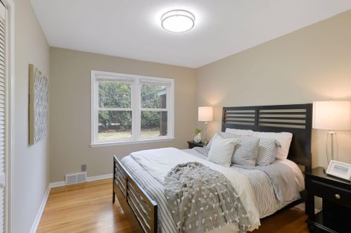 4056 Alabama Ave, Minneapolis MN  55416-2807 exterior