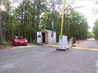147 Hill Cres, Baiting Hollow, NY 11933-1709