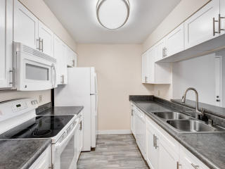 11820 Paseo Lucido, San Diego CA  92128-3287 exterior