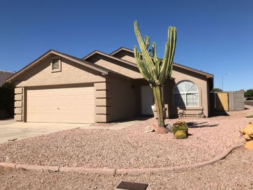8554 Clovis Ave, Mesa, AZ 85208-8241