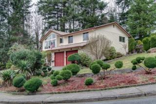 17710 143rd Ave, Woodinville, WA 98072-9253