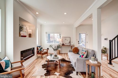 401 Delafield Pl, Washington DC  20011-6112 exterior