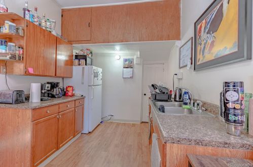 1439 Emerson St, Denver CO 80205-5128 exterior