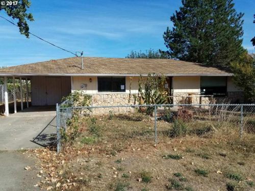 245 Morgan Ave, Winston, OR 97496-9661