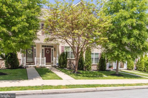 547 Grove St, Norristown, PA 19405-1425
