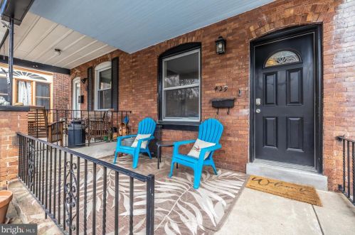 429 Hermitage St, Philadelphia, PA 19128-3330
