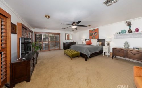 1672 Smiley Heights Dr, Redlands CA  92373-6533 exterior