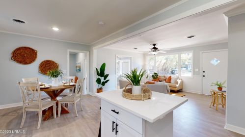 1117 Lafayette St, Beaufort SC  29902-4057 exterior