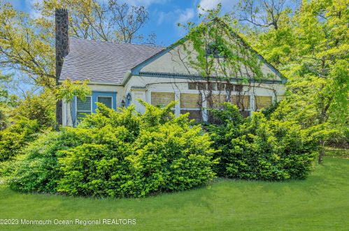 300 Central Ave, Lakewood, NJ 08701-3136