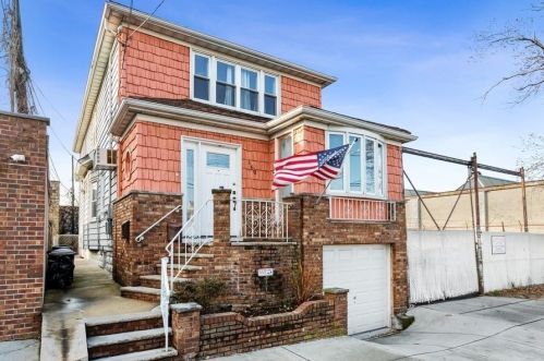 160 52 St, Bayonne NJ  07002-2111 exterior