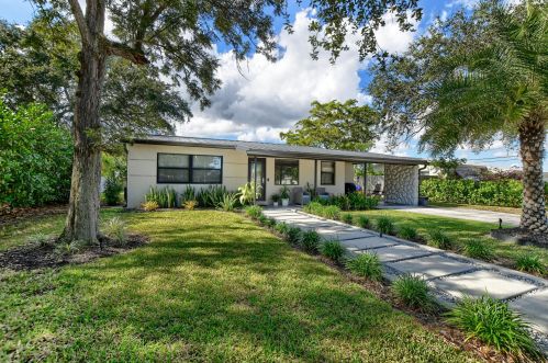 1646 3rd Ave, Delray Beach FL  33444-4117 exterior