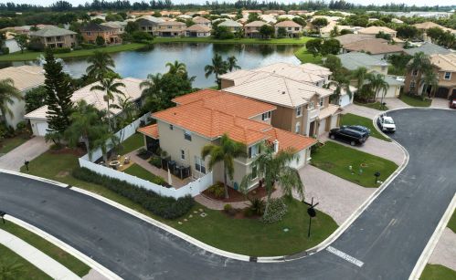 6547 Compass Rose Ct, West Palm Beach, FL 33411-6427