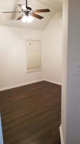 935 Rock Springs Dr, Richmond TX  77469-6179 exterior