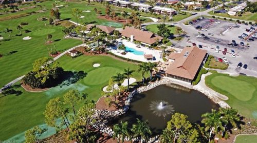 200 Palm Dr, Naples FL  34112-4947 exterior