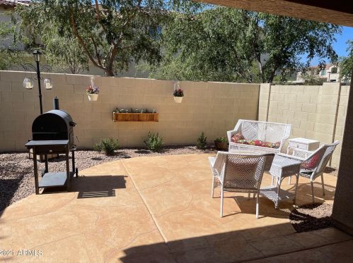 1501 Hopkins Rd, Gilbert, AZ 85295-8321