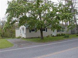 4342 Ridge Rd, Williamson, NY 14589-9374
