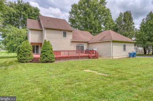 231 Crosby Knl Cir, Dover DE  19904-1098 exterior