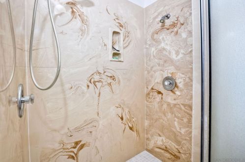 6908 Tanglewood Rd, San Diego CA  92111-4123 exterior