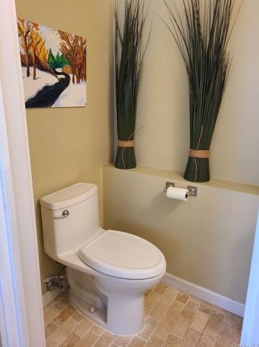 234 Valley Rd, Valley Cottage NY  10989-2439 exterior