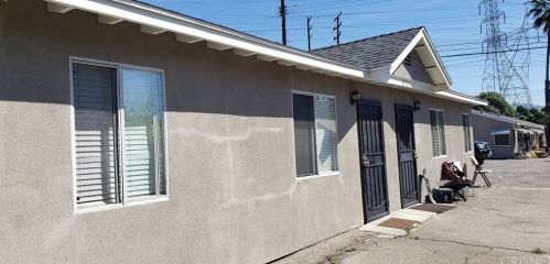 6726 Beck Ave, North Hollywood, CA 91606-1739