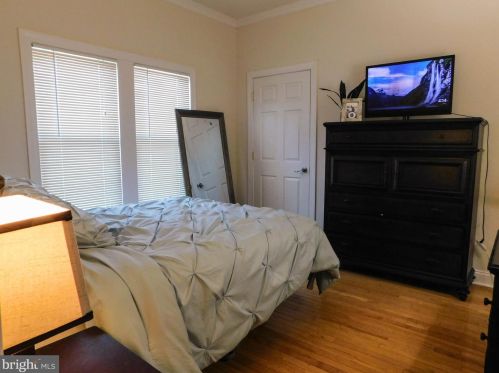 21 3rd St, Souderton PA  18964-1113 exterior