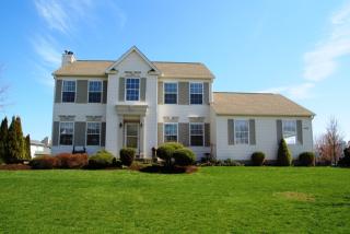 445 Treeview Dr, Wadsworth, OH 44281-8688