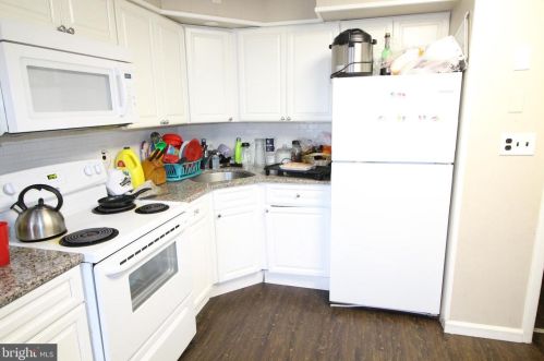 720 Marshall St, Norristown PA 19401-4114 exterior