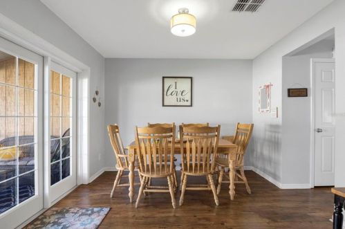 8474 17 Way, Saint Petersburg FL  33702-7235 exterior