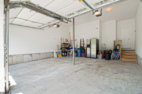 39 Jacobs Ln, Scotch Plains NJ  07076-4707 exterior