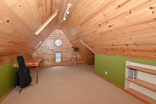 550 68, Milwaukee WI 53214-0016 exterior