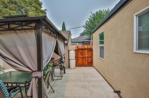 939 Garfield St, Lodi CA  95240-5404 exterior