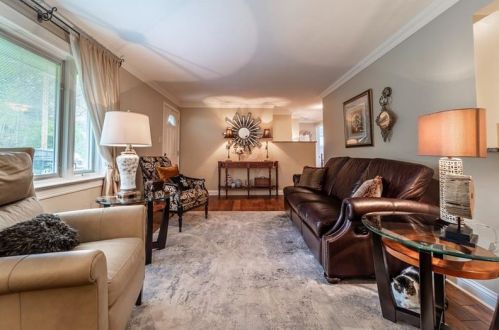 678 Kelso Rd, Pittsburgh, PA 15243-1602