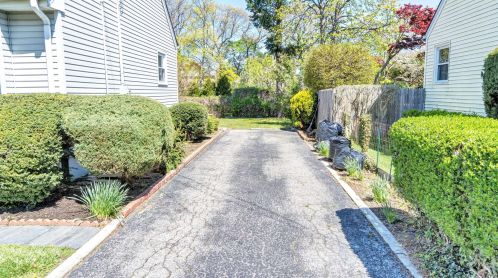 23 17th St, Huntington Station NY  11746-2912 exterior