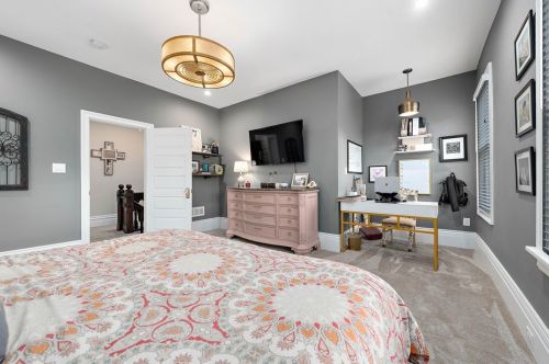 335 Chestnut St, Sewickley PA 15143-1809 exterior