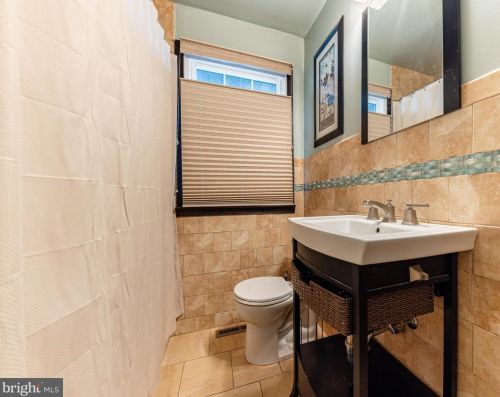 753 Devenney Dr, Gloucester NJ  08031-1712 exterior