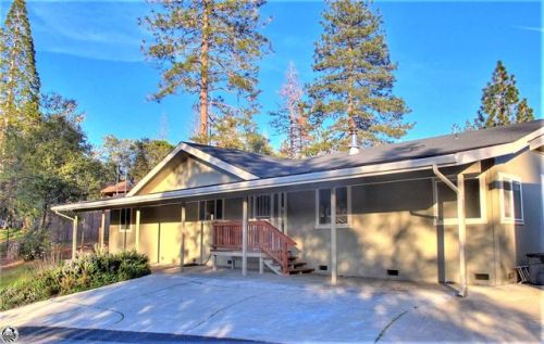 18561 Harper Rd, Groveland, CA 95321-1300
