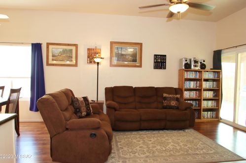 4201 Pyracantha Dr, Tucson, AZ 85741-1693