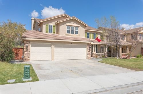 25338 Chesterfield Ln, Wildomar, CA 92595-7743