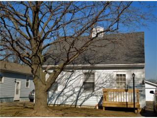 1242 24th St, Lorain, OH 44052-4522