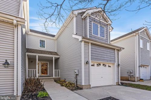 202 Longspur Dr, Wilmington, DE 19808-4363