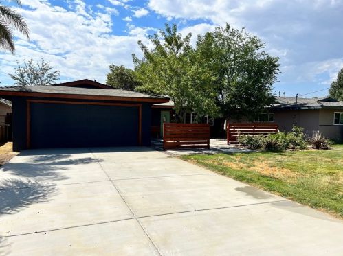 1167 Michigan Ave, Beaumont CA  92223-1966 exterior