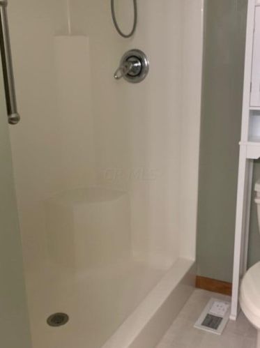 2239 Feather Ln, Marion OH  43302-8266 exterior