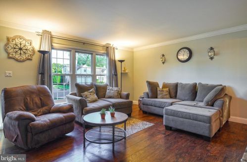 7 Zelley Ave, Trenton NJ  08620-2321 exterior