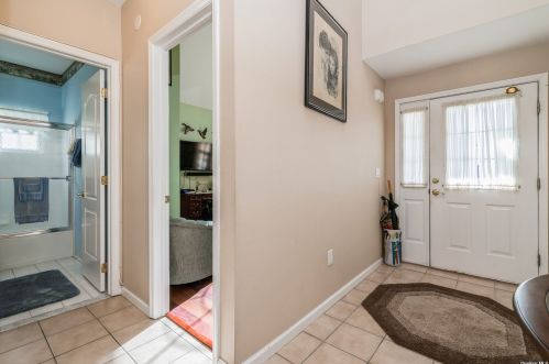6 Constantine Way, Mount Sinai, NY 11766-3000