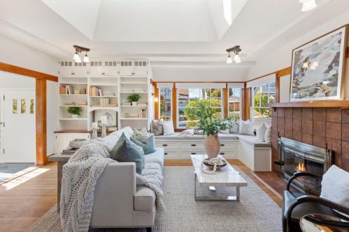 210 Eucalyptus Ave, South San Francisco CA  94080-2455 exterior
