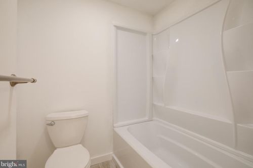 121 Mercy St, Philadelphia PA  19148-2613 exterior