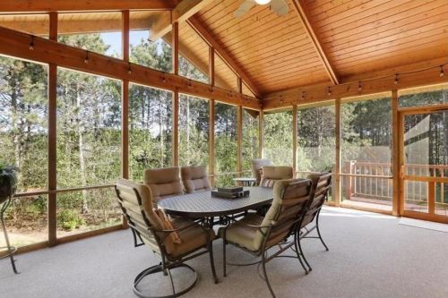 1420 138th Ave, New Johannesburg WI  54017-6821 exterior