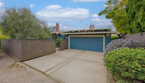 1933 Asilomar Dr, Oakland CA  94611-2309 exterior