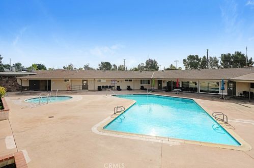 801 Covina Blvd, San Dimas CA  91773-2414 exterior